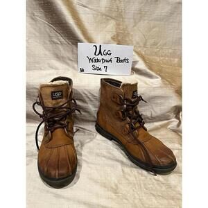 UGG Waterproof Leather Duck Boots Women’s Size 7-Brown Lace-Up Winter Snow Boots